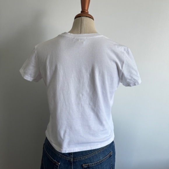 Zara - White Snoopy T-Shirt - Picture 2 of 3